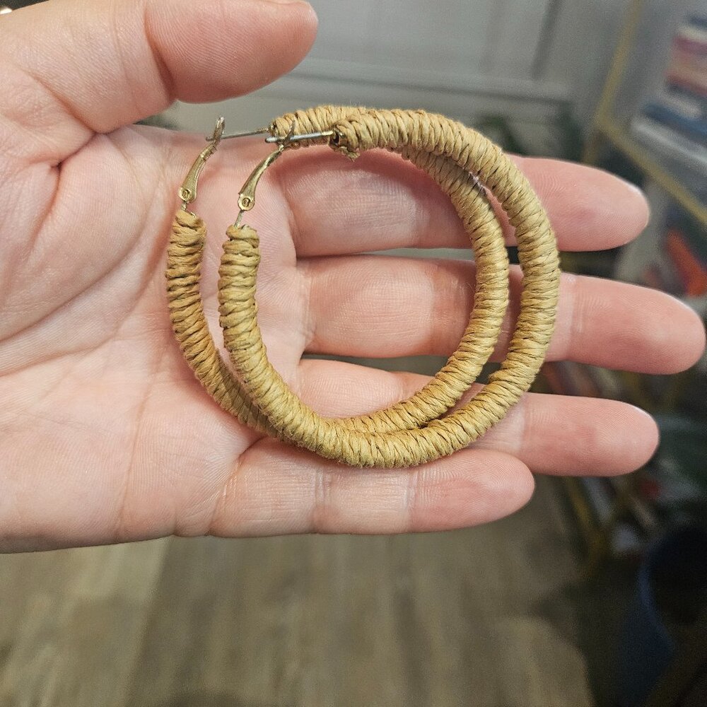 rope effect hoop earrings